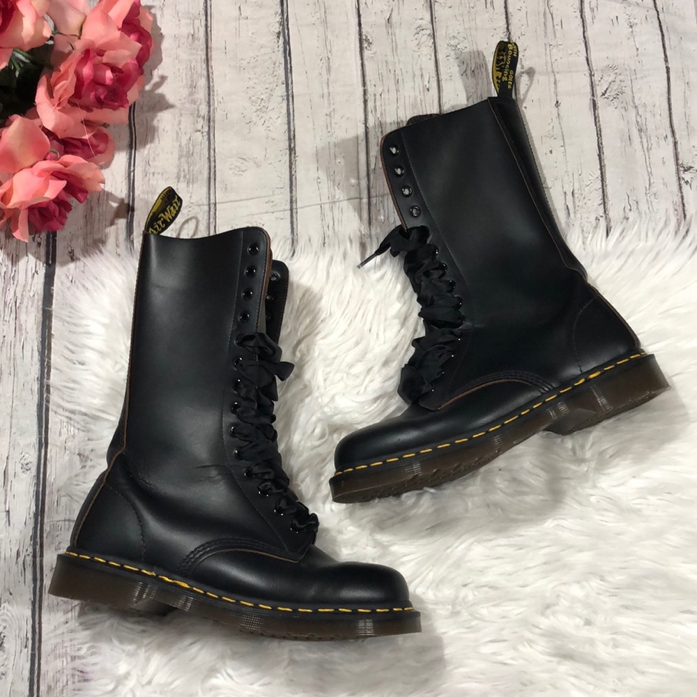 Dr. Martens Vintage 1914 England Tall Combat Boots